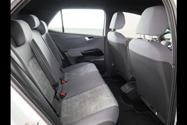 Volkswagen ID.3 Pure 45 kWh 150PK | Navigatie | Parkeersensoren | Led koplampen