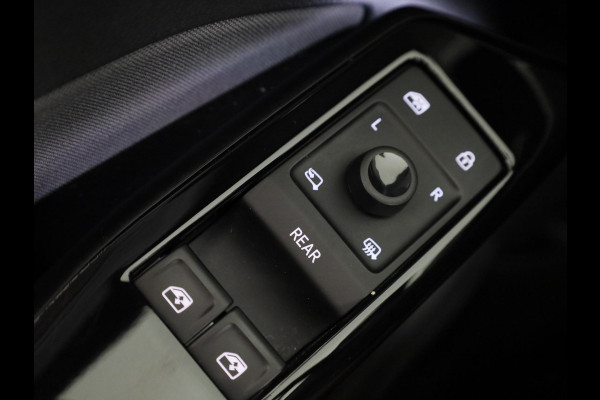 Volkswagen ID.3 Pure 45 kWh 150PK | Navigatie | Parkeersensoren | Led koplampen