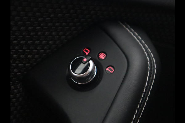 Audi A6 1.8 TFSI S Line | Stoelverwarming | Sportstoelen | Full LED | Navigatie | Parkeerhulp | Climate control | Cruise control