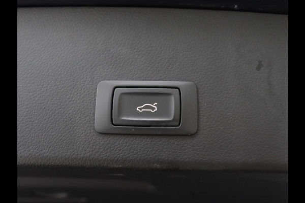 Audi A6 1.8 TFSI S Line | Stoelverwarming | Sportstoelen | Full LED | Navigatie | Parkeerhulp | Climate control | Cruise control