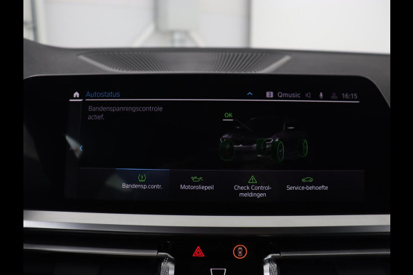 BMW 3-serie 320e M Sport | Head-Up | LaserLight | Stoelverwarming | Adaptive cruise | Sfeerverlichting | Carplay | Sportstoelen