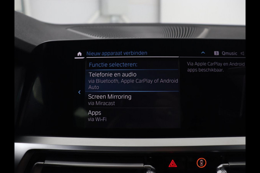 BMW 3-serie 320e M Sport | Head-Up | LaserLight | Stoelverwarming | Adaptive cruise | Sfeerverlichting | Carplay | Sportstoelen