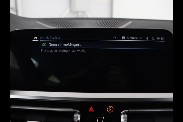 BMW 3-serie 320e M Sport | Head-Up | LaserLight | Stoelverwarming | Adaptive cruise | Sfeerverlichting | Carplay | Sportstoelen