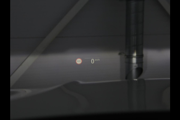 BMW 3-serie 320e M Sport | Head-Up | LaserLight | Stoelverwarming | Adaptive cruise | Sfeerverlichting | Carplay | Sportstoelen