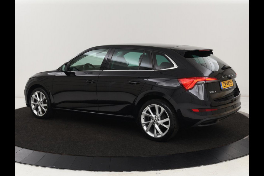Škoda SCALA 1.0 TSI First Edition | Panoramadak | Stoelverwarming | Carplay | Full LED | Climate control | Keyless | Parkeerhulp