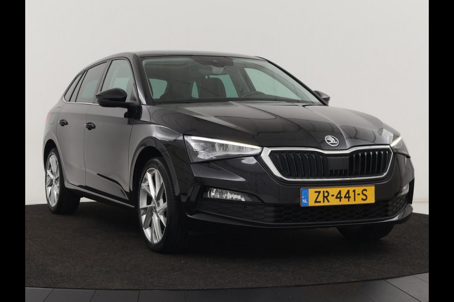 Škoda SCALA 1.0 TSI First Edition | Panoramadak | Stoelverwarming | Carplay | Full LED | Climate control | Keyless | Parkeerhulp