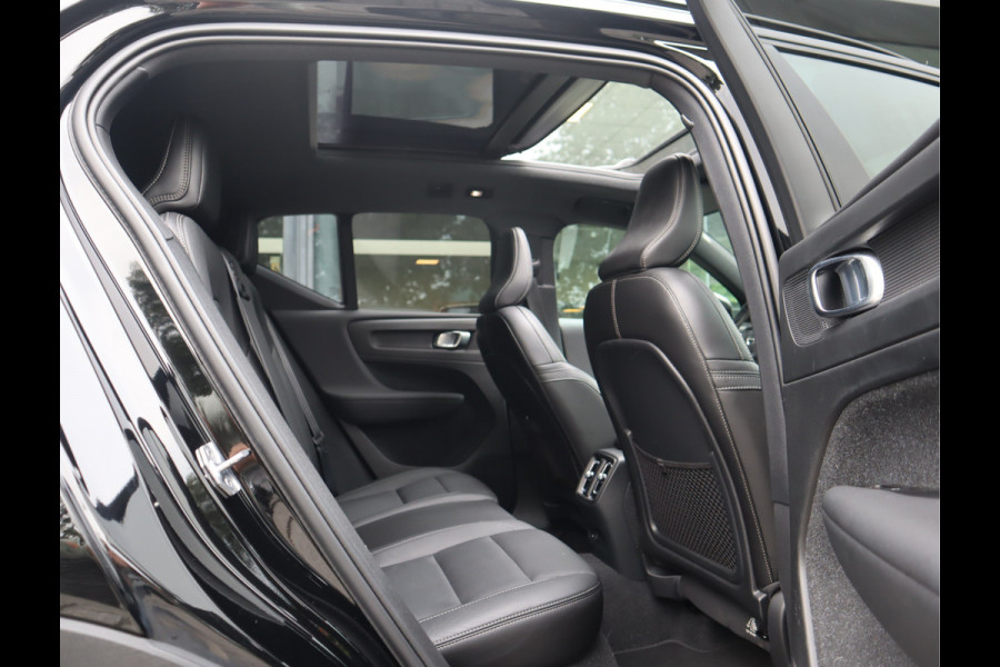 Volvo XC40 Recharge P8 AWD R-Design / SOH 92%
