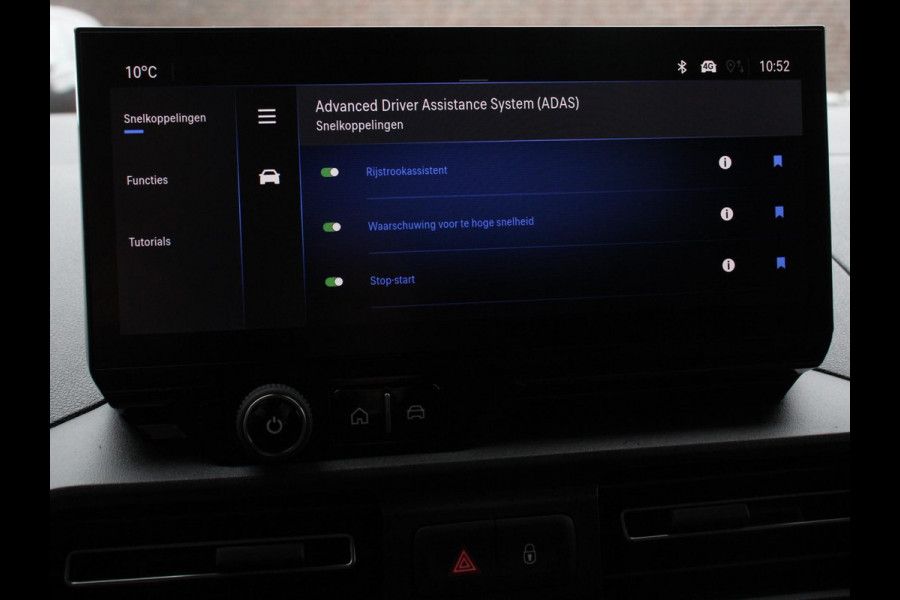 Opel Combo 1.5 BlueHDi 130 S&S L2 Automaat | Apple Carplay / Android Auto | Navigatie | Trekhaak | Airco | Camera | Cruise Control | Parkeersensoren V+A | DAB