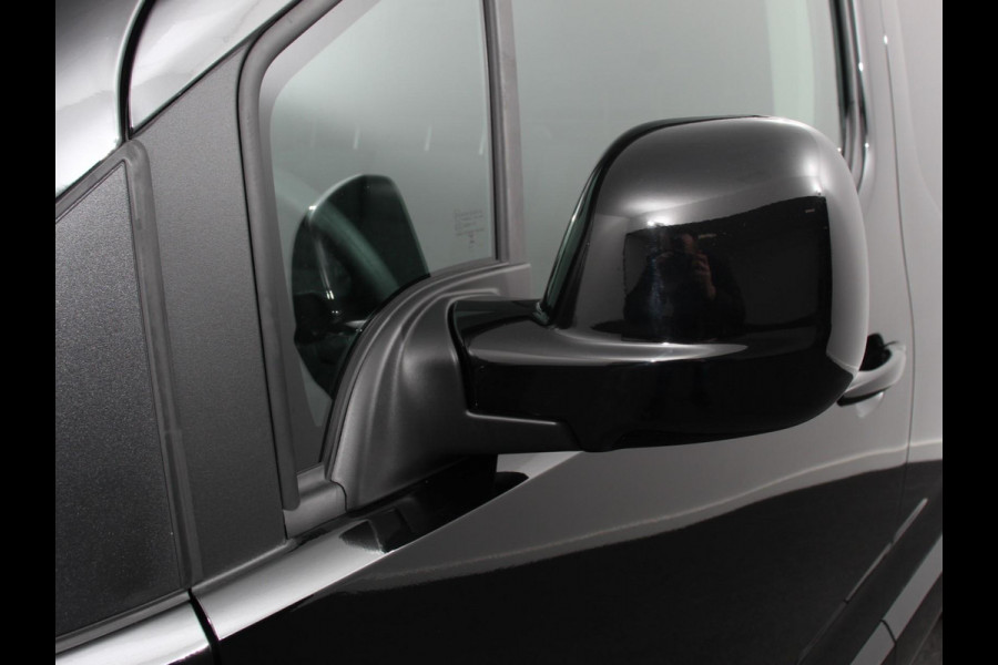 Opel Combo 1.5 BlueHDi 130 S&S L2 Automaat | Apple Carplay / Android Auto | Navigatie | Trekhaak | Airco | Camera | Cruise Control | Parkeersensoren V+A | DAB