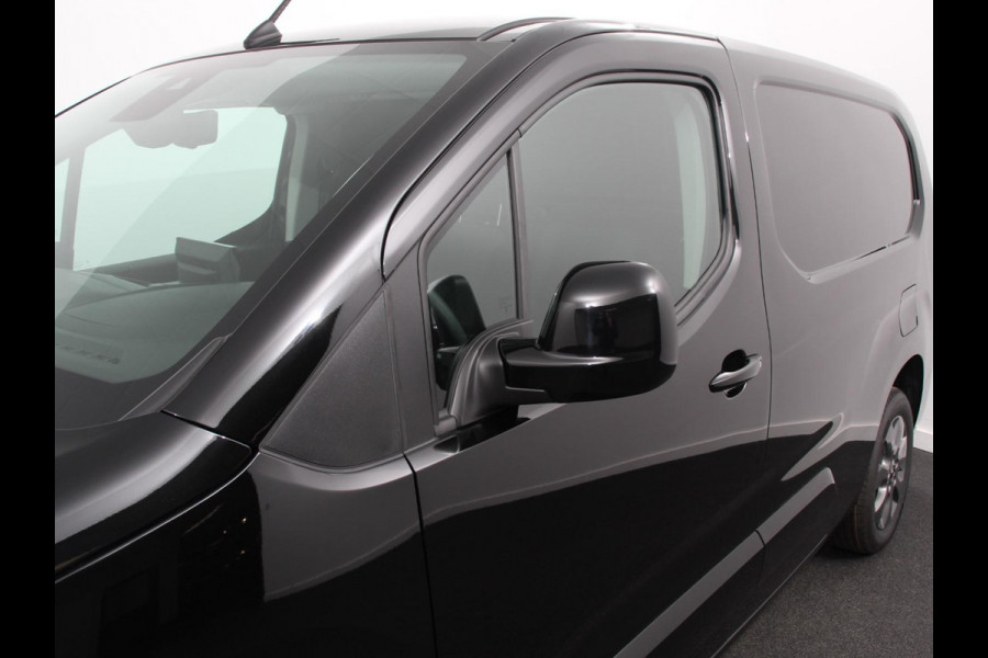 Opel Combo 1.5 BlueHDi 130 S&S L2 Automaat | Apple Carplay / Android Auto | Navigatie | Trekhaak | Airco | Camera | Cruise Control | Parkeersensoren V+A | DAB