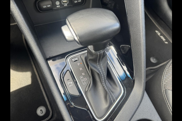 Kia Niro 1.6 GDi Hybrid DynamicLine | Trekhaak | Navigatie | Achteruitrijcamera |