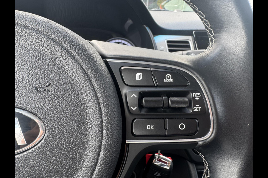 Kia Niro 1.6 GDi Hybrid DynamicLine | Trekhaak | Navigatie | Achteruitrijcamera |