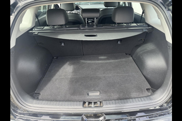 Kia Niro 1.6 GDi Hybrid DynamicLine | Trekhaak | Navigatie | Achteruitrijcamera |