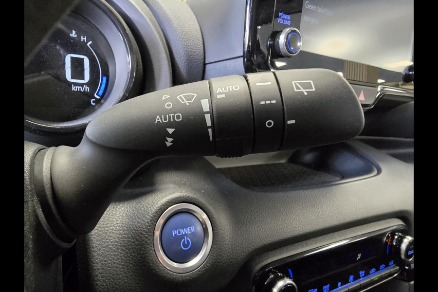 Mazda 2 Hybrid 1.5 ADAPTIEVE CRUISE CONTROL KEYLESS STUURVERWARMING CAMERA PARKEERSENSOREN DODEHOEKBEWAKING