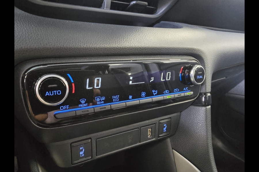 Mazda 2 Hybrid 1.5 ADAPTIEVE CRUISE CONTROL KEYLESS STUURVERWARMING CAMERA PARKEERSENSOREN DODEHOEKBEWAKING