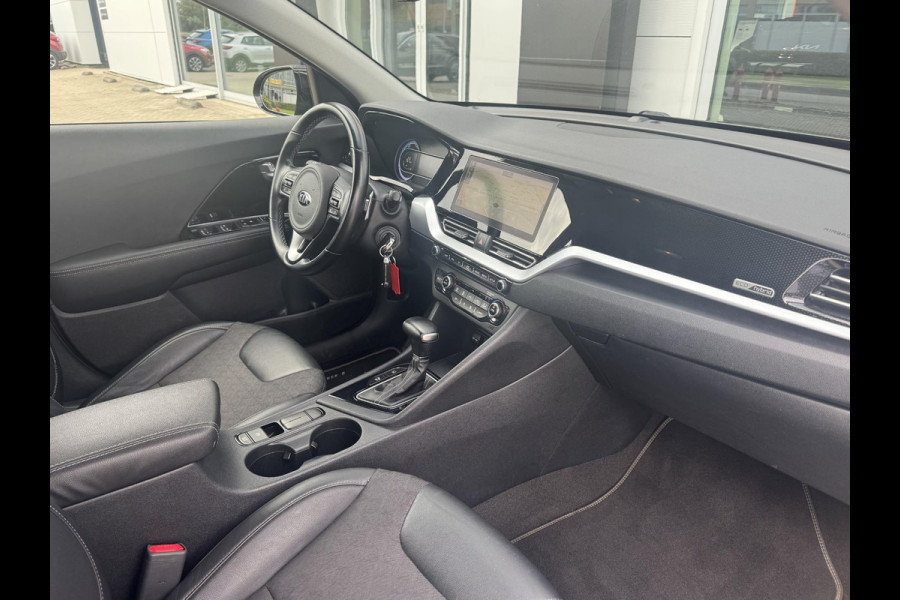 Kia Niro 1.6 GDi Hybrid DynamicLine | Trekhaak | Navigatie | Achteruitrijcamera |