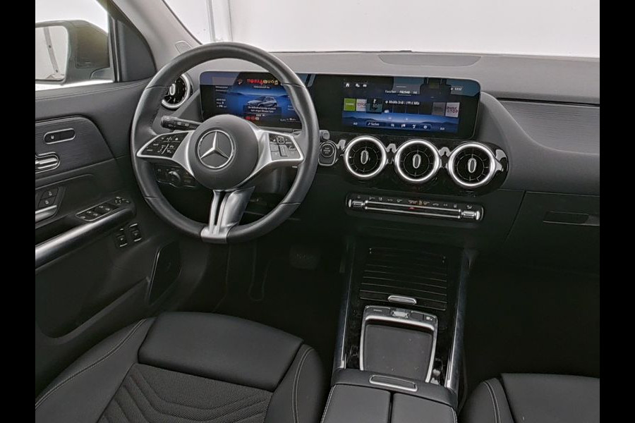 Mercedes-Benz GLA 250 e Face Lift Plug-In Hybride | Progressive Line Advanced | Burmester® | Dodehoek Assist | Memory Voorstoelen | Stuur en Stoelverwarming | Ledkoplampen | Inclusief 24 maanden MB Certified garantie voor Europa.