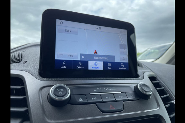 Ford Transit Connect 1.5 E6 120pk Automaat Limited 3-zits BPM Vrij! Lease €296 p/m, Airco Climatronic, Parkeersensoren, Navigatie + Camera, Led koplampen, Trekhaak.