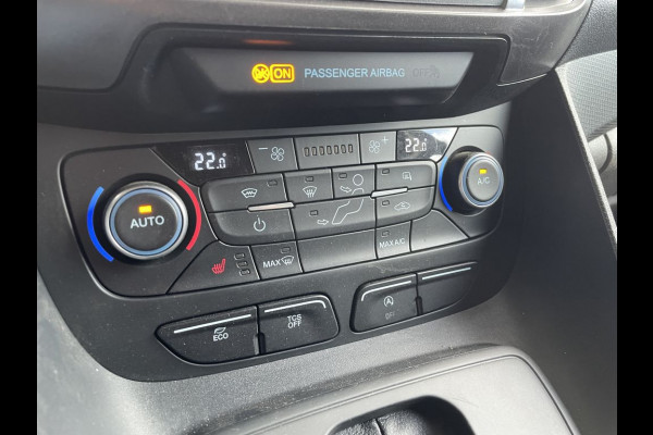 Ford Transit Connect 1.5 E6 120pk Automaat Limited 3-zits BPM Vrij! Lease €296 p/m, Airco Climatronic, Parkeersensoren, Navigatie + Camera, Led koplampen, Trekhaak.