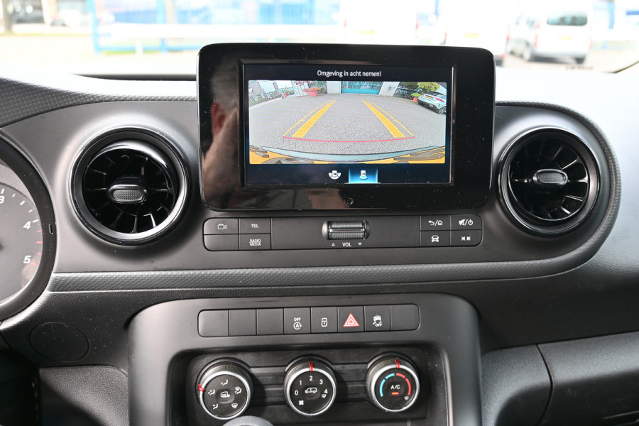 Mercedes-Benz Citan 108 CDI L1 Pro MBUX met camera en smartphone integratie, Sidebars