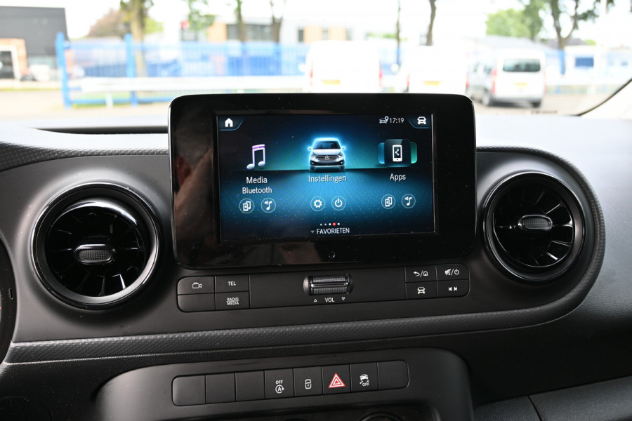 Mercedes-Benz Citan 108 CDI L1 Pro MBUX met camera en smartphone integratie, Sidebars