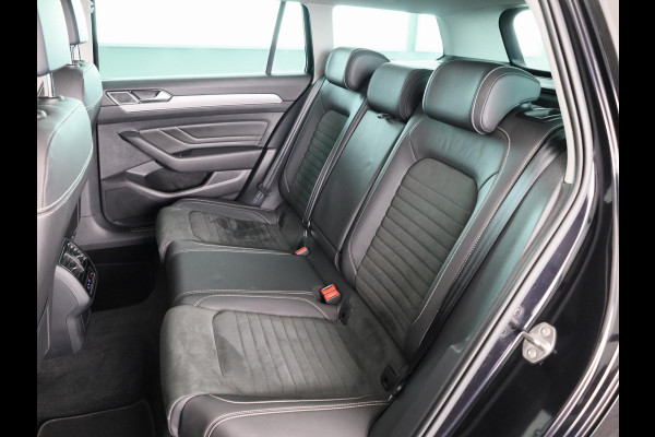 Volkswagen Passat 1.4 TSI PHEV GTE Style 218 pk Automaat (DSG) | Navigatie | Panoramadak | Parkeersensoren (Park assist) | Achteruitrijcamera | Matrix LED koplampen | Stoelverwarming v/a |