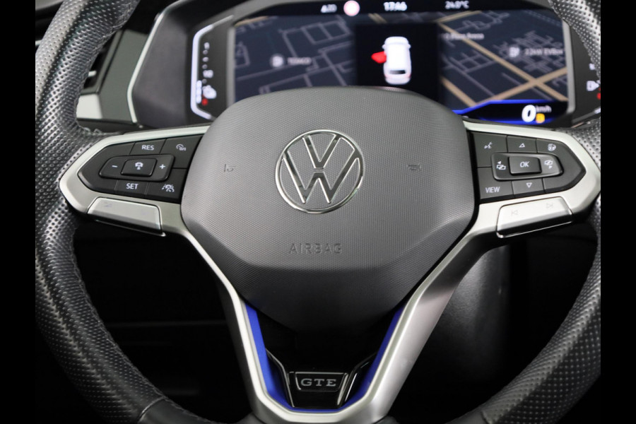 Volkswagen Passat 1.4 TSI PHEV GTE Style 218 pk Automaat (DSG) | Navigatie | Panoramadak | Parkeersensoren (Park assist) | Achteruitrijcamera | Matrix LED koplampen | Stoelverwarming v/a |