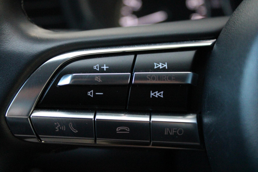 Mazda CX-30 2.0 e-SkyActiv-X MILD Hybrid 187PK HOMURA | DRAADLOOS APPLE CARPLAY/ANDROID AUTO | FULL LED KOPLAMPEN | DAB+ RADIO | CLIMATE CONTROL | STOEL VERWARMING | ADAPTIVE CRUISE CONTROL | LICHTMETALEN VELGEN BLACK | ALL SEASON BANDEN | DODEHOEK DETECTIE | ELEKTRISCHE ACHTERKLEP | STOEL VERWARMING |