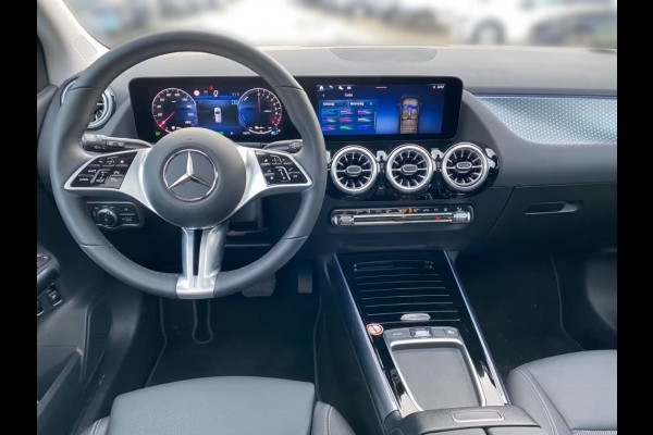 Mercedes-Benz B-Klasse 250 e Progressive ** LED, MBUX+, HALF-LEDER, PANORAMA, ADAPT. CRUISE, 18-inch LMV ** Ex MB-AG - UNFALLFREI ** ** INFORMEER OOK NAAR ONZE AANTREKKELIJKE FINANCIAL-LEASE TARIEVEN **