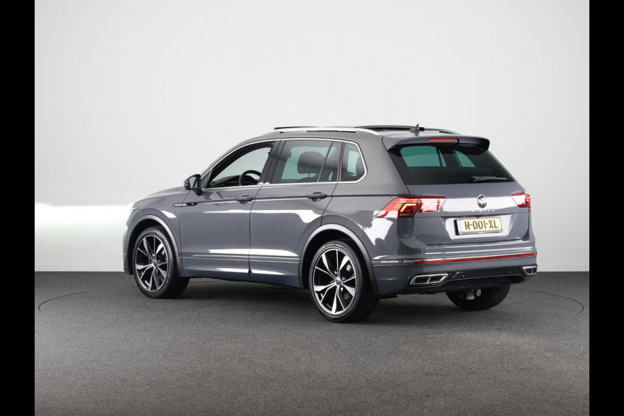 Volkswagen Tiguan 1.5 TSI R-Line Business+ 150PK | Automaat (DSG) | Panoramadak | Navigatie | 20 Inch | Spiegelpakket | Camera