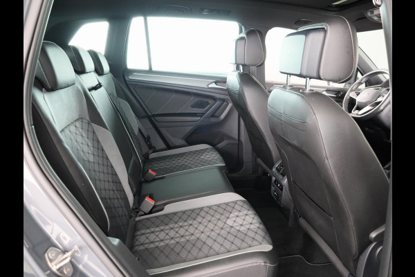 Volkswagen Tiguan 1.5 TSI R-Line Business+ 150PK | Automaat (DSG) | Panoramadak | Navigatie | 20 Inch | Spiegelpakket | Camera