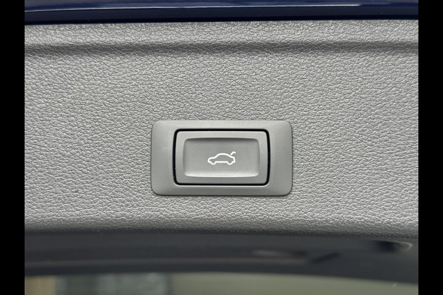 Audi A4 Avant 35 TFSI S-line Automaat | Panoramadak | Adaptieve cruise control | Grootlicht assistentie| Afgevlakt stuurwiel | Climate c