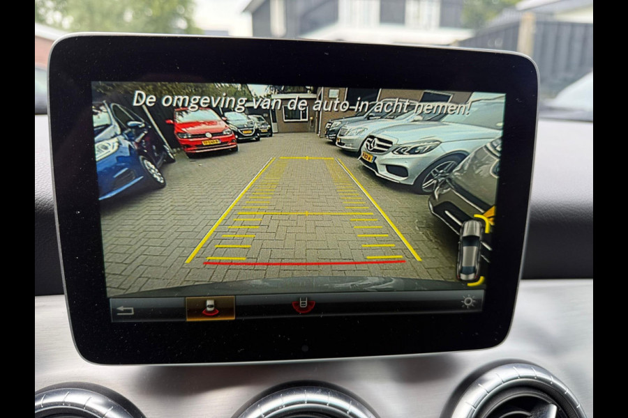 Mercedes-Benz CLA-Klasse 180 Business Solution AMG pakket
