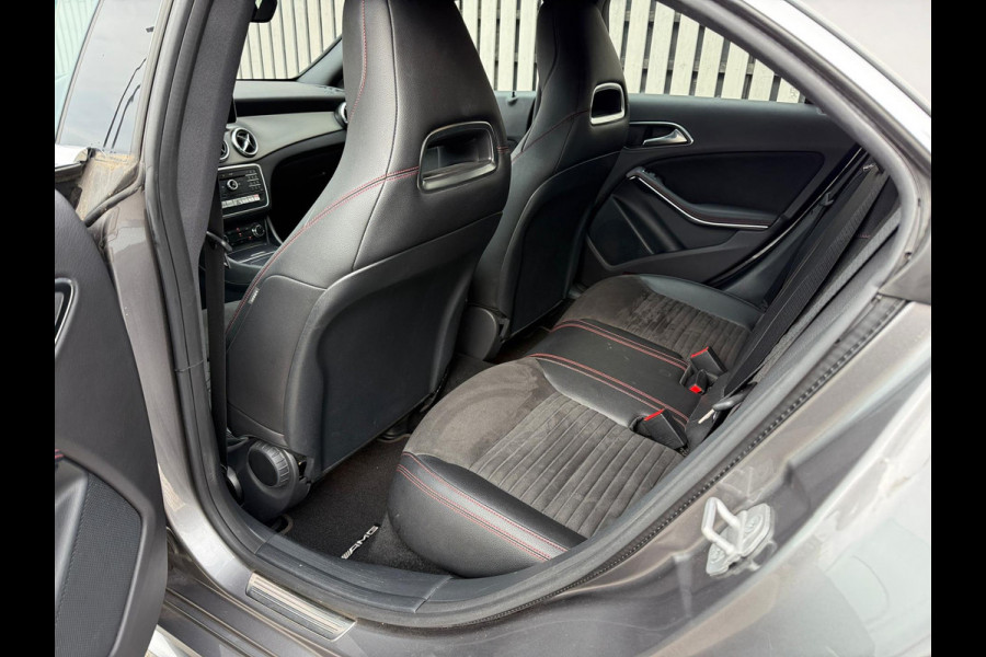 Mercedes-Benz CLA-Klasse 180 Business Solution AMG pakket