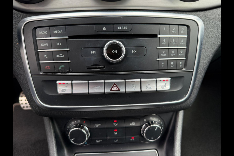 Mercedes-Benz CLA-Klasse 180 Business Solution AMG pakket