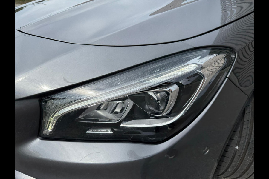 Mercedes-Benz CLA-Klasse 180 Business Solution AMG pakket