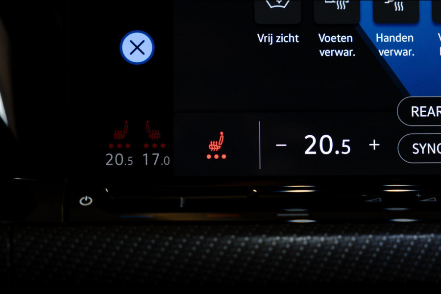 Volkswagen Golf 1.5 eTSI 3x R-Line Pano|IQ|ACC|AppleCarplay|Trekhaak