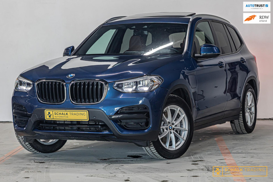 BMW X3 XDrive30e Executive|Pano|Leder|Cam|Dealer onderhouden
