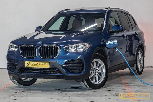 BMW X3 XDrive30e Executive|Pano|Leder|Cam|Dealer onderhouden