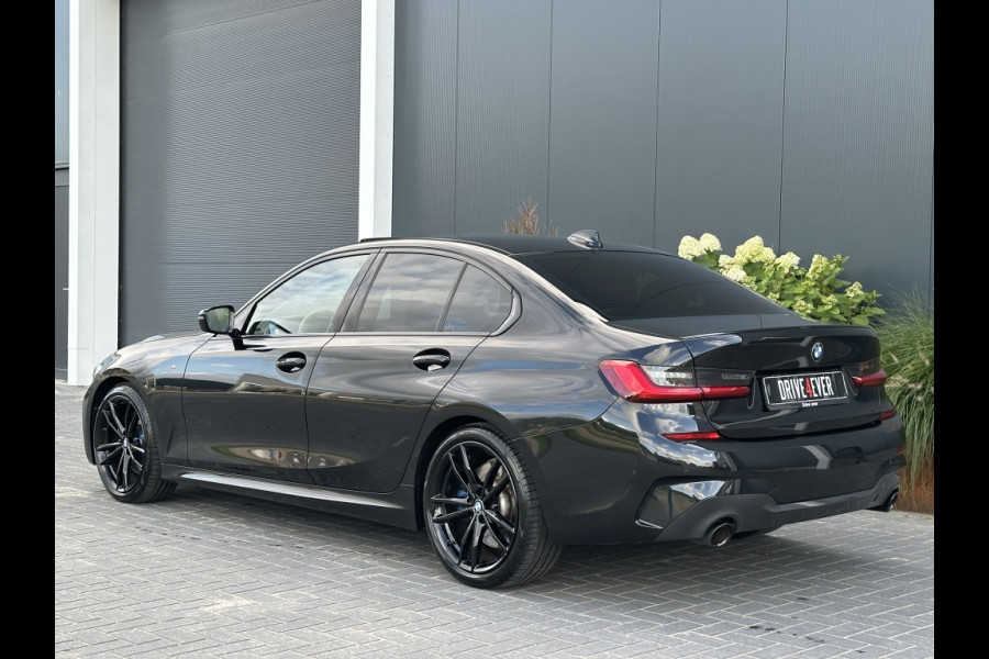 BMW 3-serie 330i M PACK M2020 PANO NAVI SPORTVELGEN CLIMATE PDC