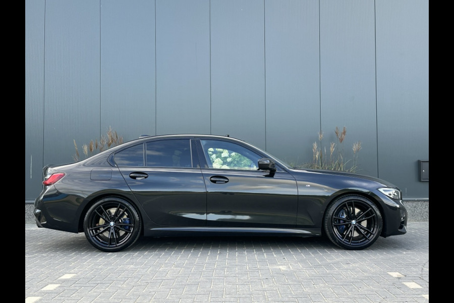 BMW 3-serie 330i M PACK M2020 PANO NAVI SPORTVELGEN CLIMATE PDC