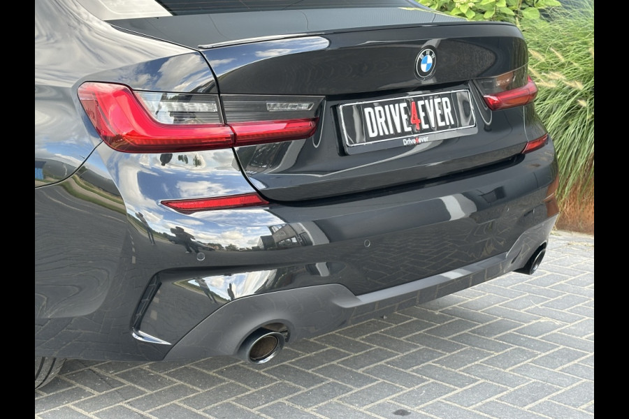BMW 3-serie 330i M PACK M2020 PANO NAVI SPORTVELGEN CLIMATE PDC