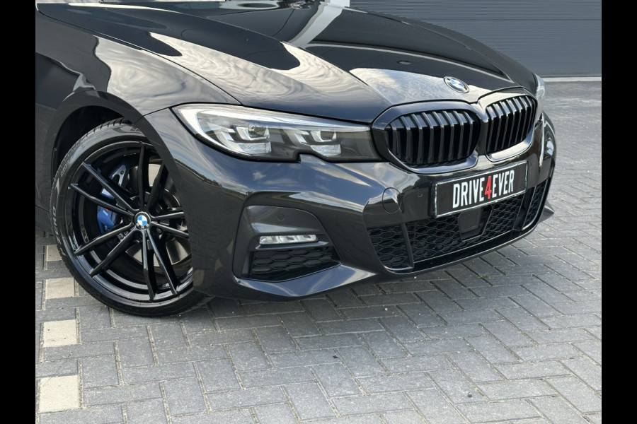 BMW 3-serie 330i M PACK M2020 PANO NAVI SPORTVELGEN CLIMATE PDC