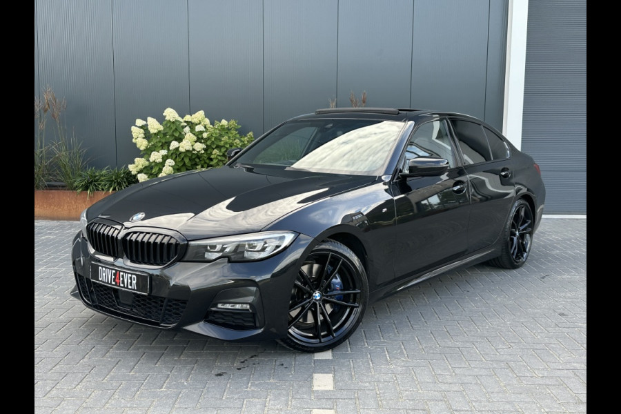 BMW 3-serie 330i M PACK M2020 PANO NAVI SPORTVELGEN CLIMATE PDC