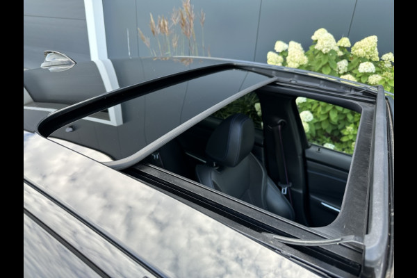 BMW 3-serie 330i M PACK M2020 PANO NAVI SPORTVELGEN CLIMATE PDC