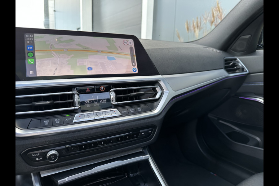 BMW 3-serie 330i M PACK M2020 PANO NAVI SPORTVELGEN CLIMATE PDC