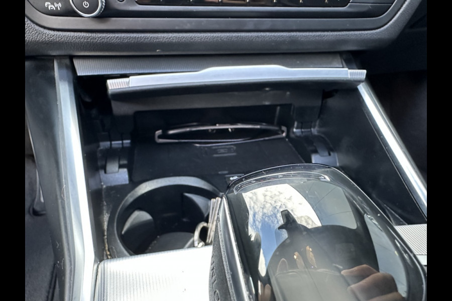 BMW 3-serie 330i M PACK M2020 PANO NAVI SPORTVELGEN CLIMATE PDC