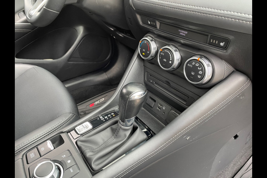 Mazda CX-3 2.0 SkyActiv-G 121 Luxury / Camera / Navigatie