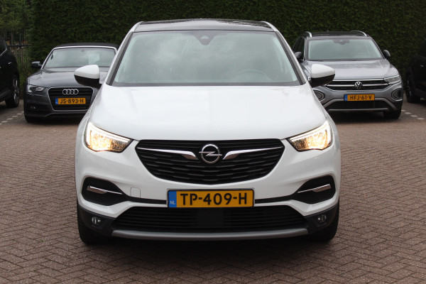Opel Grandland X 1.2 Turbo Innovation / Trekhaak / Panoramadak / Navigatie / 18'' / Cruise Control / DAB