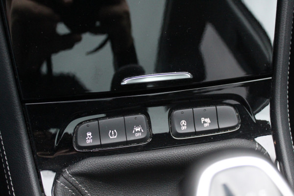 Opel Grandland X 1.2 Turbo Innovation / Trekhaak / Panoramadak / Navigatie / 18'' / Cruise Control / DAB